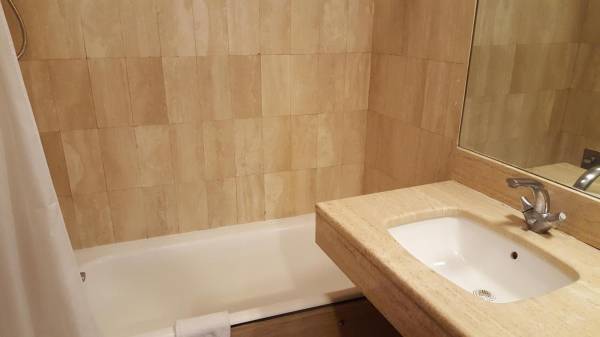 Deluxe Double Room with Bath